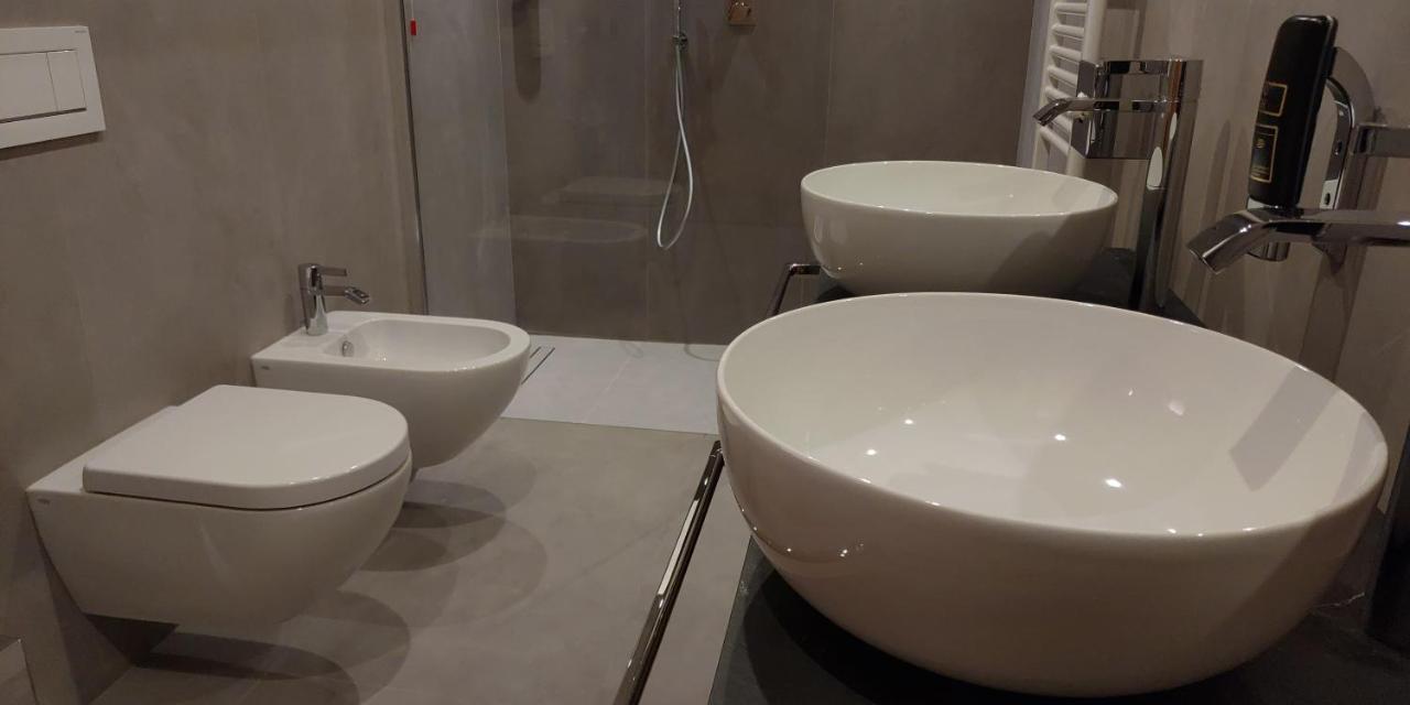 Garni Al Silvestri Vei Hotell Livigno Eksteriør bilde