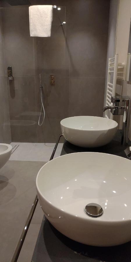 Garni Al Silvestri Vei Hotell Livigno Eksteriør bilde
