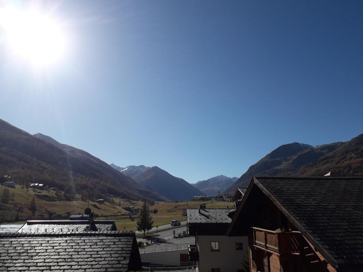 Garni Al Silvestri Vei Hotell Livigno Eksteriør bilde