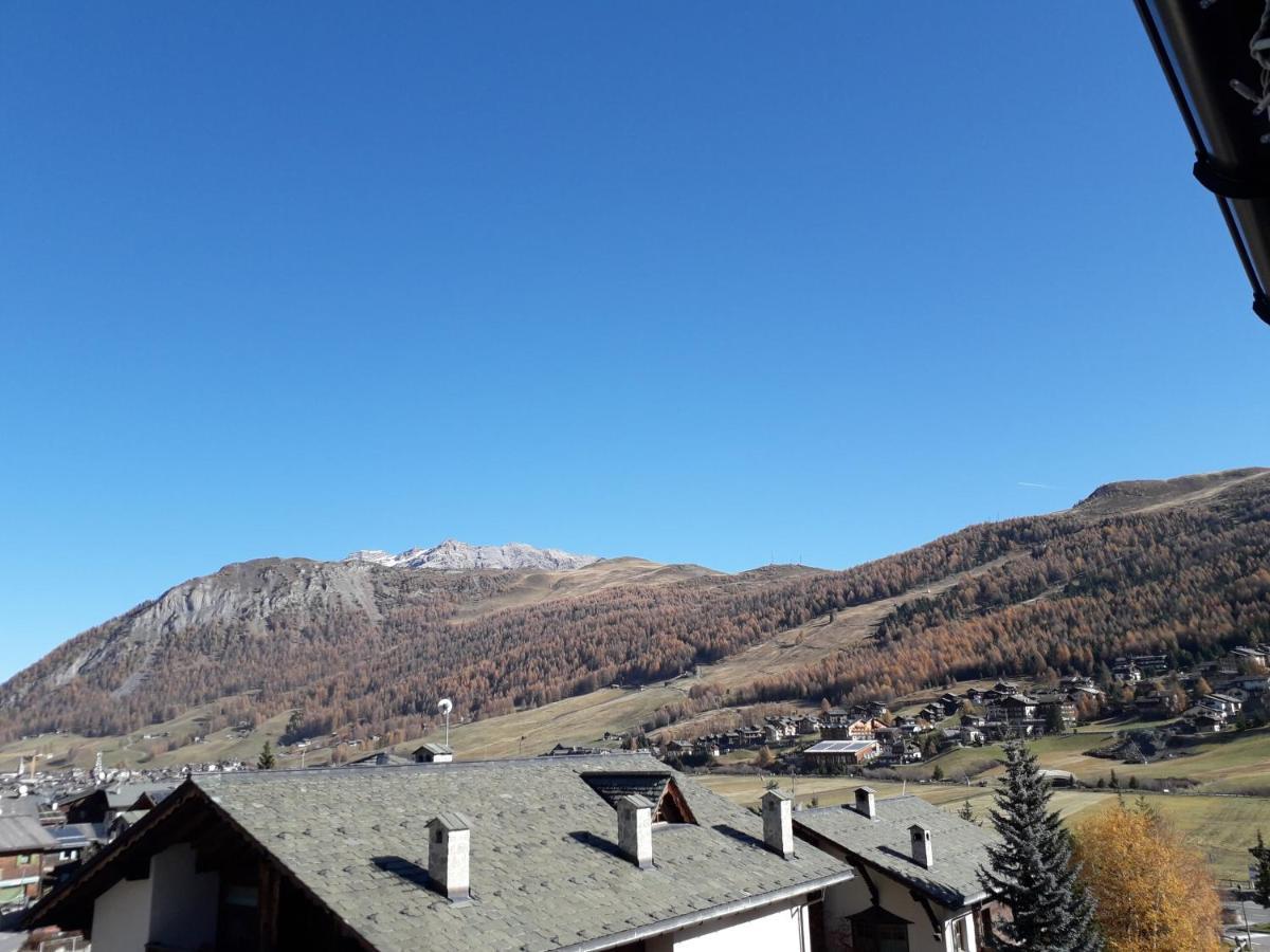 Garni Al Silvestri Vei Hotell Livigno Eksteriør bilde