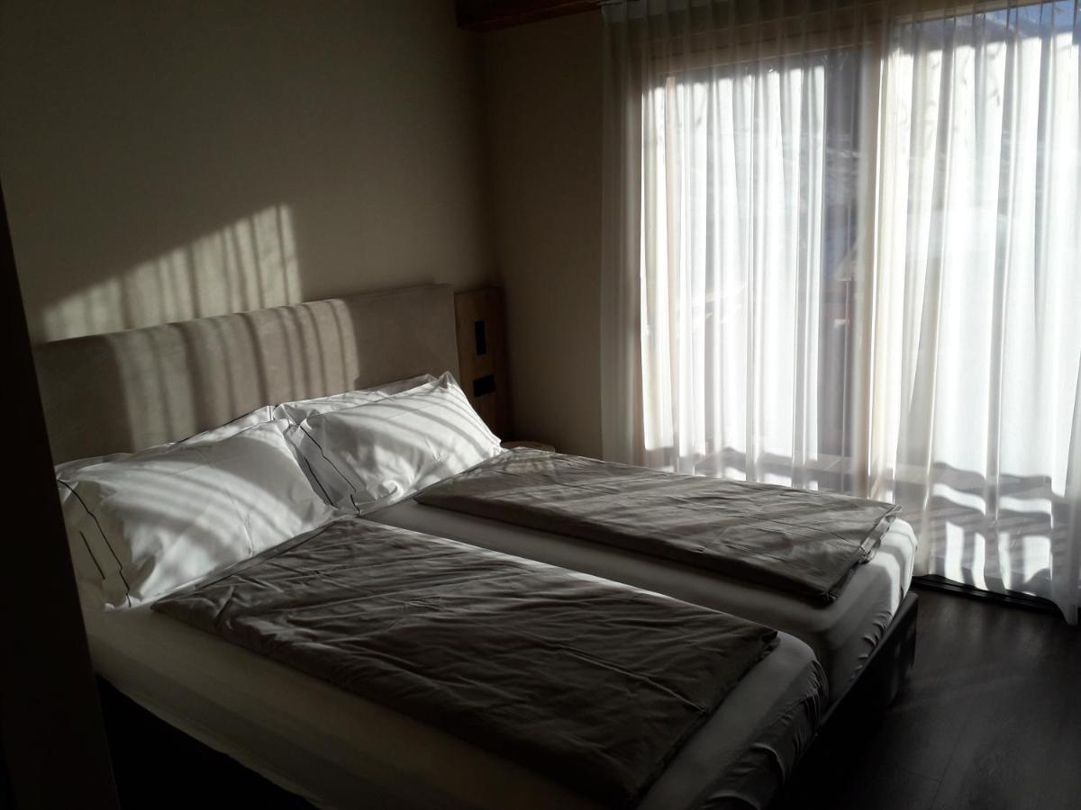 Garni Al Silvestri Vei Hotell Livigno Eksteriør bilde