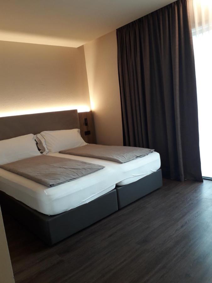 Garni Al Silvestri Vei Hotell Livigno Eksteriør bilde